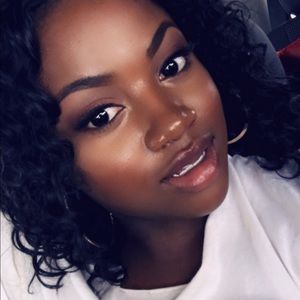 Meet your Posher, Kennedy